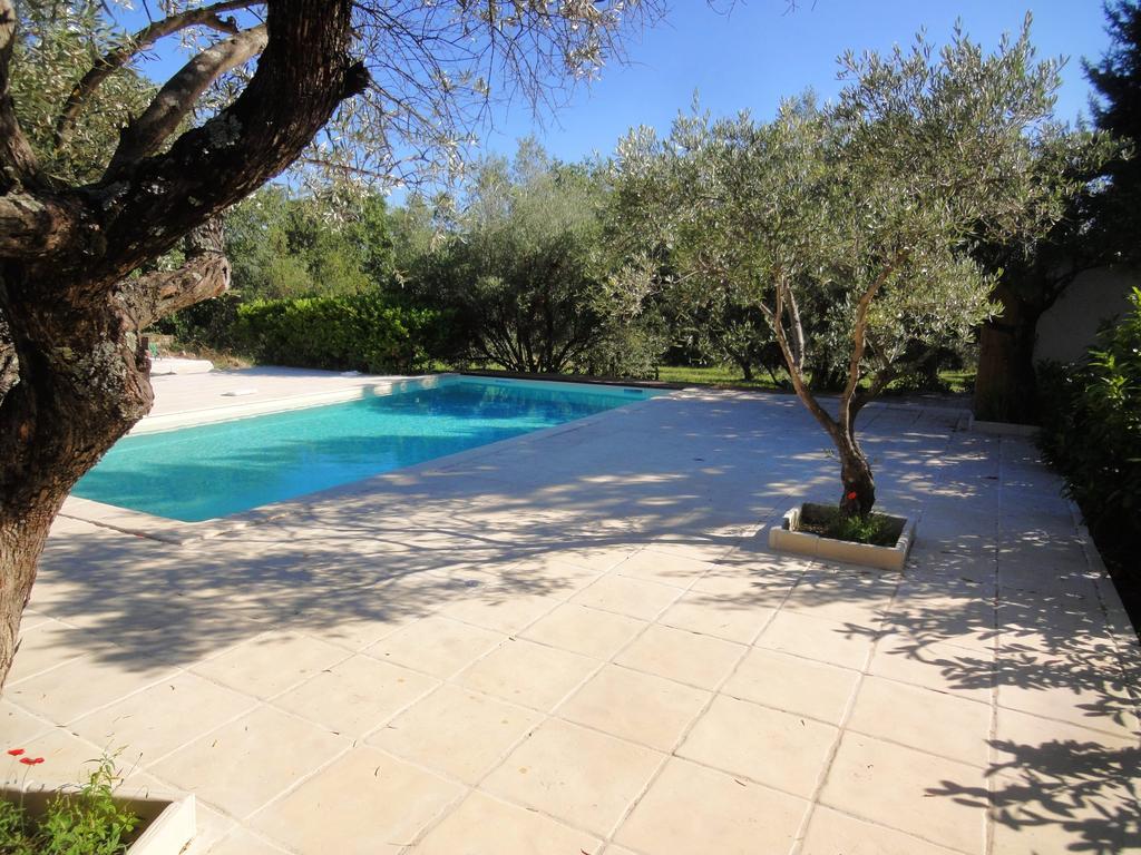 Appartamento Les Olives Uzès Esterno foto